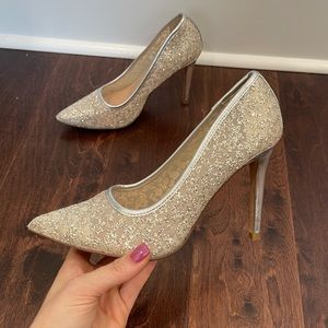 Michael Shannon Silver Glitter Holiday Rochelle Pumps Heels Formal Fancy sz 6.5